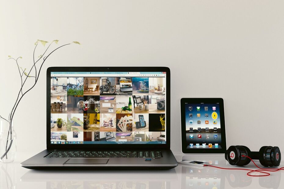 laptop, workstation, browsing, tablet, computer, desk, multimedia, media, digital tablet, headset, workspace, isolated, laptop, laptop, laptop, laptop, laptop, computer, computer, computer